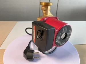 Bơm tuần hoàn nước nóng ZEN 25-6-180