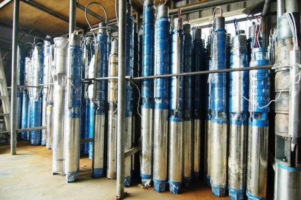 Bơm chìm giếng khoan (Bơm hoả tiễn) là gì?